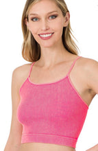 Load image into Gallery viewer, Allie Ribbed Seamless Cropped Cami
