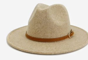 Simple Panama Hat with Leather Belt